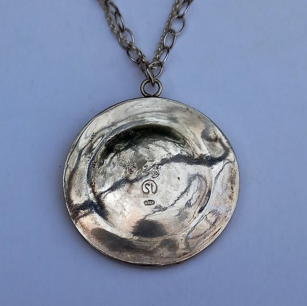 25-25-sandra-dini-pendant