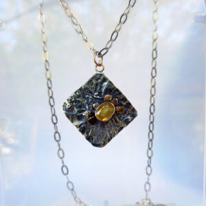 25-76-sandra-dini-pendant