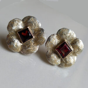 26-39-sandra-dini-earrings