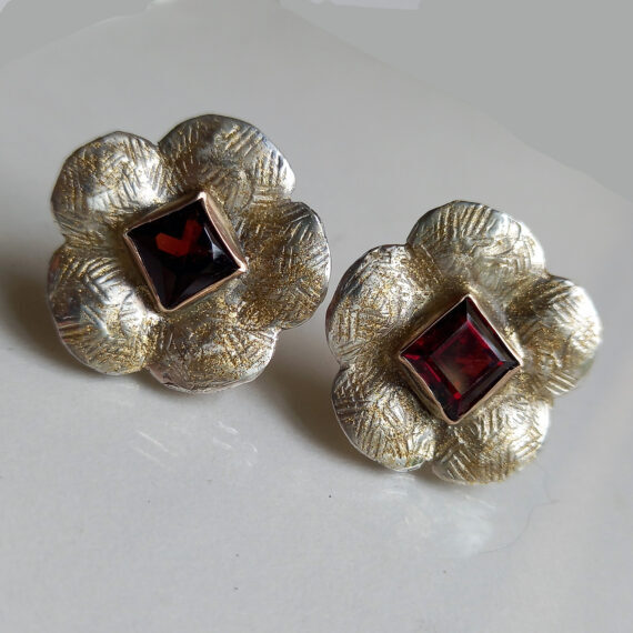 26-39-sandra-dini-earrings